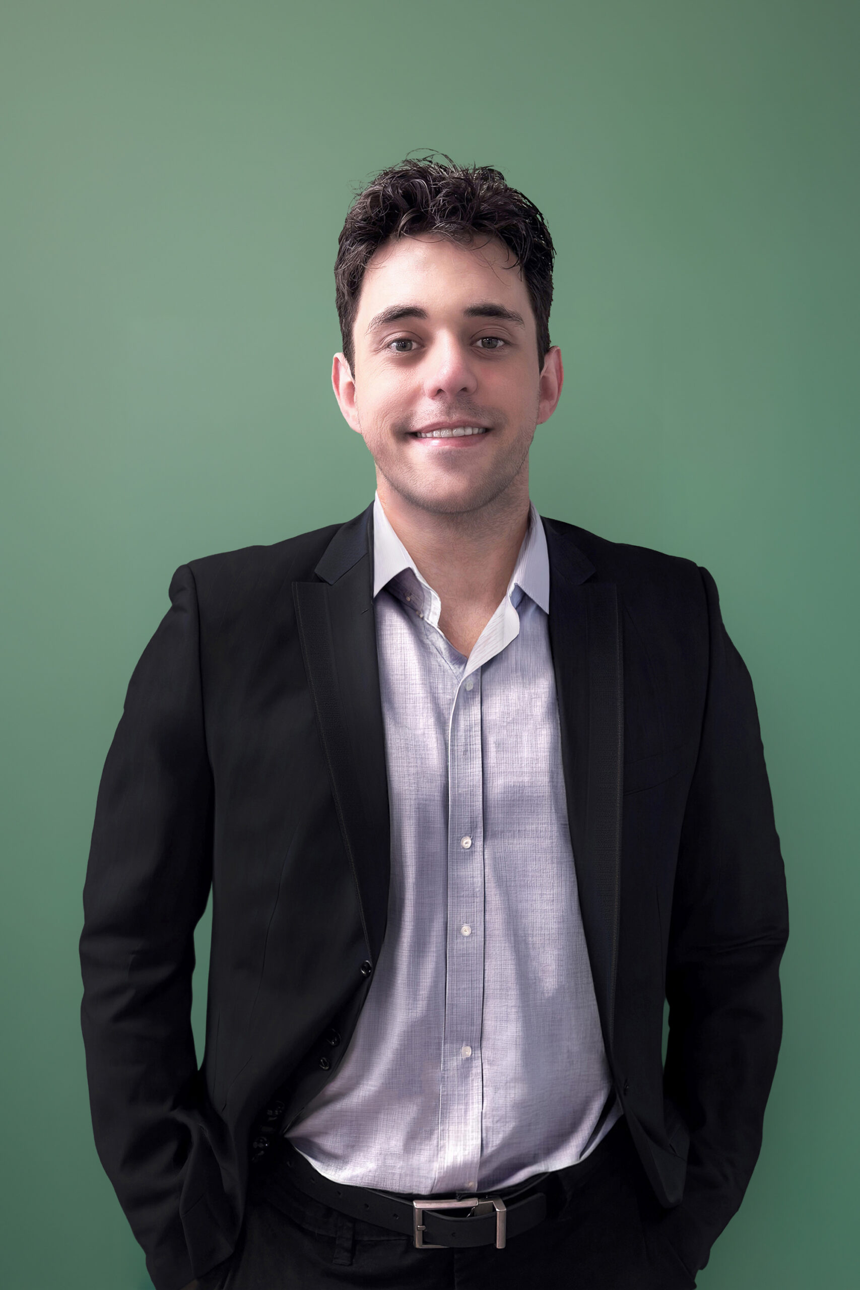 Gabriel-Frontal_Final-camisa-cinza-AJUSTE-FINAL-3-1 Nossos Executivos